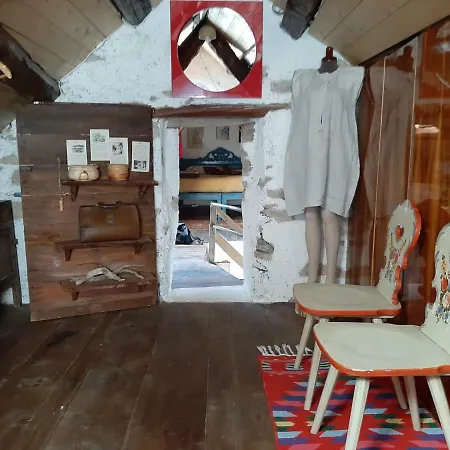 Alice Vintage House בית אירוח